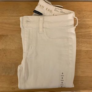 AMERICAN EAGLE White Jeans Jeggings NWT